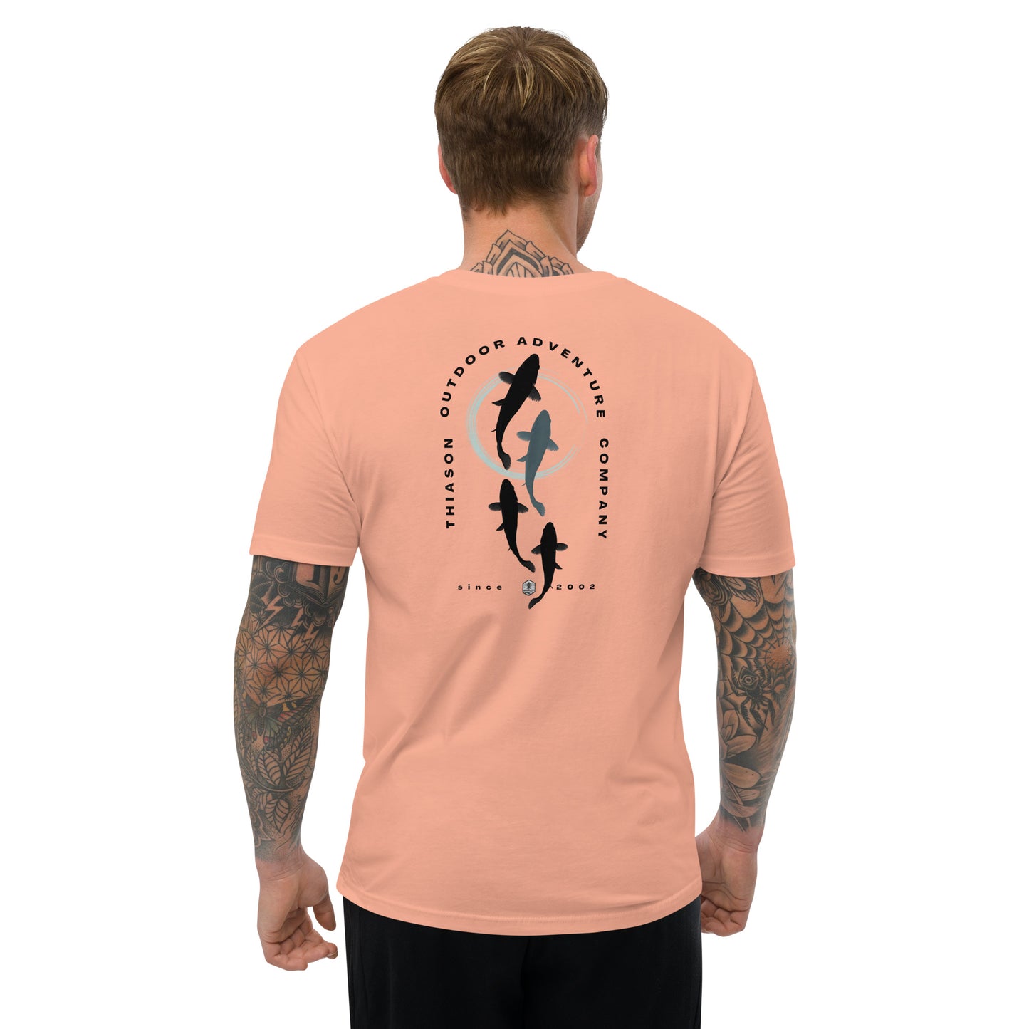 STANDING OUT T-shirt