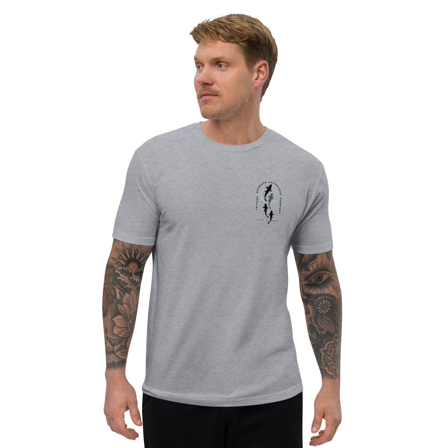 STANDING OUT T-shirt