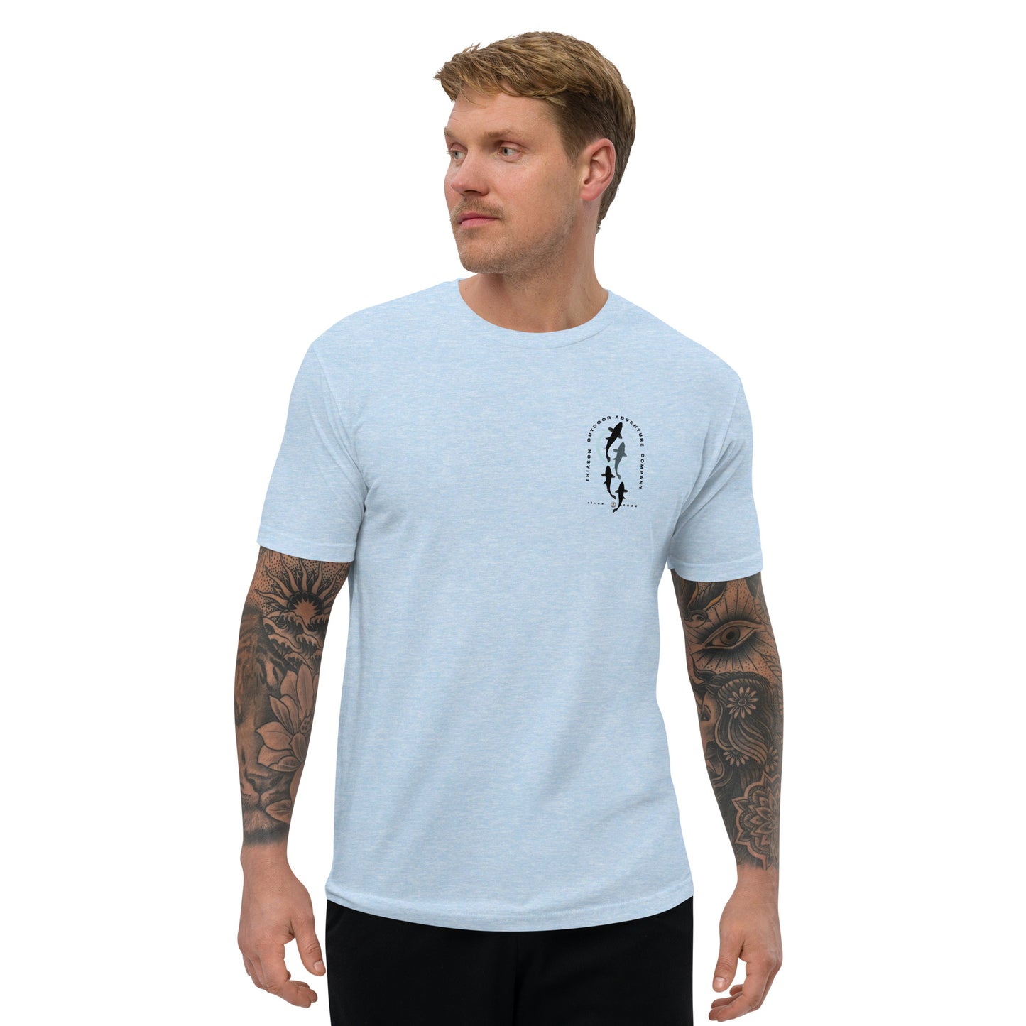 STANDING OUT T-shirt