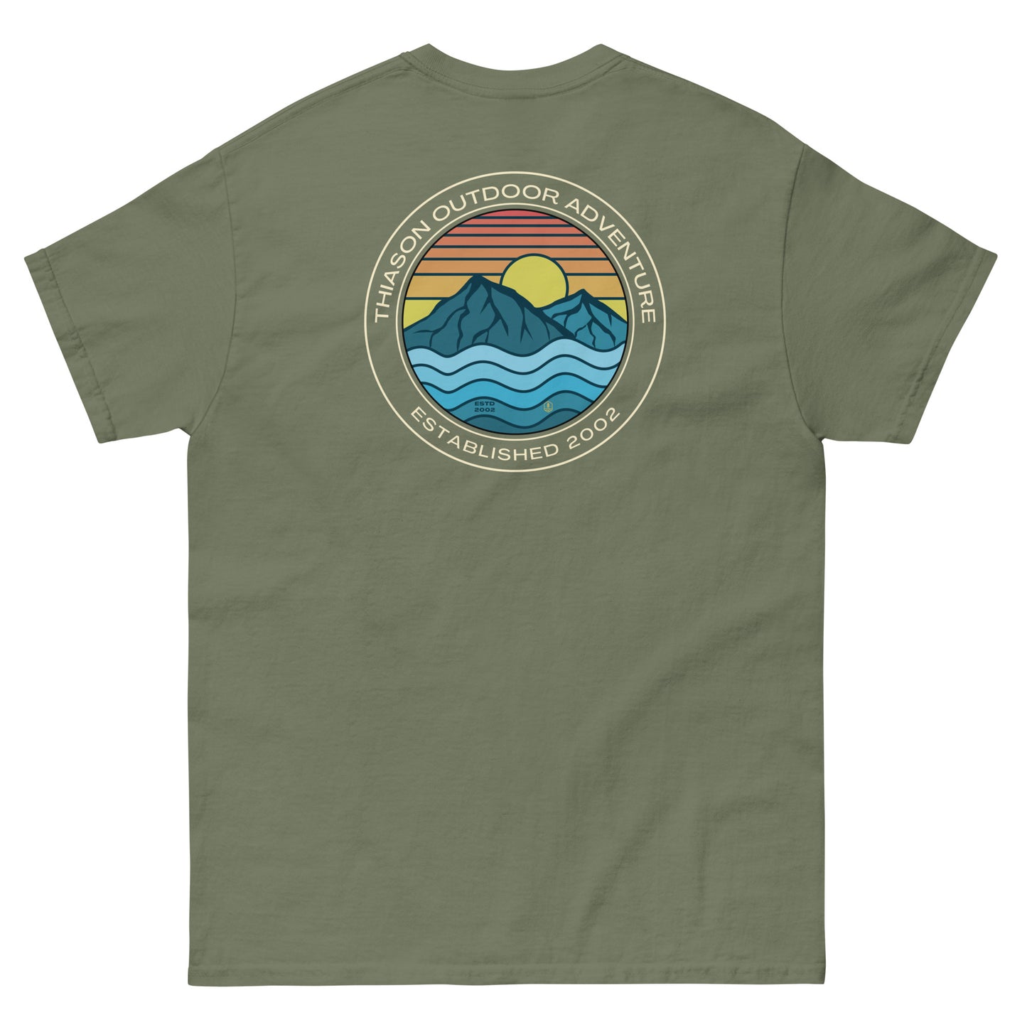 SUNSET IN THE MOUNTAINS Men's classic tee